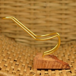 Light brown briar flexible pipe stand (rustic) 02