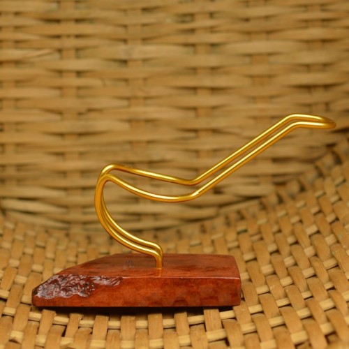 Brown flexible pipe stand with rustic detail